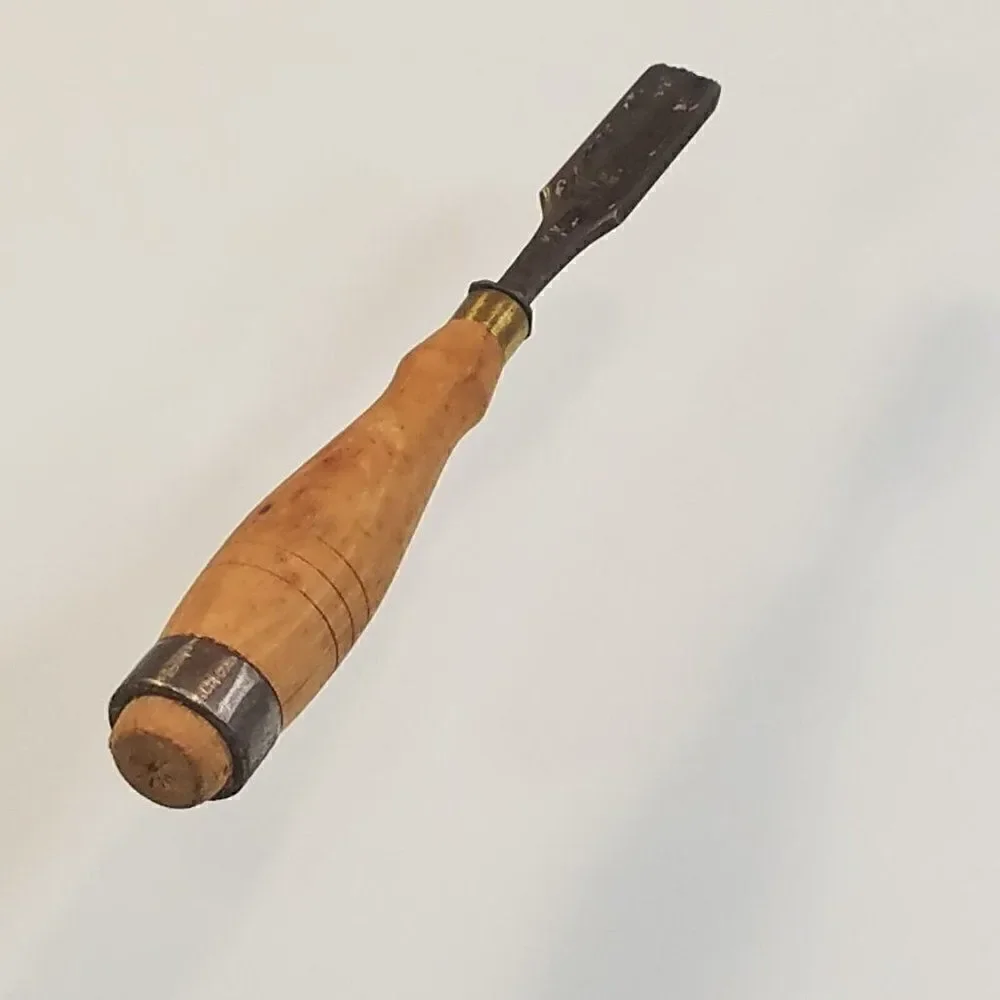 Vintage Antique Chisel Thomas Ibbotson Cast Steel Woodworking Tool